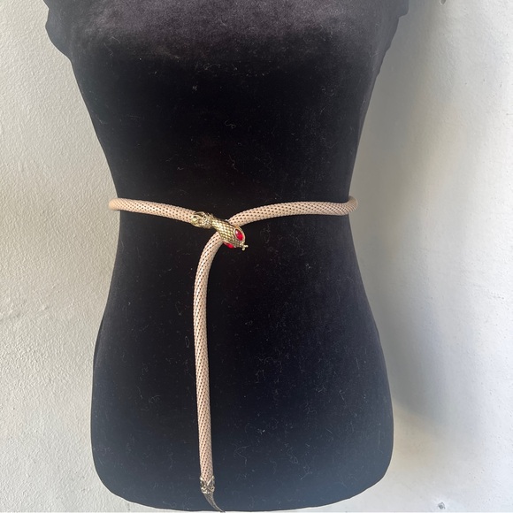 Vintage beige mesh snake belt necklace - Picture 10 of 12